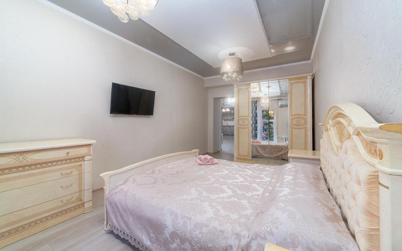 Apartments Deribasovskaya Одесса Экстерьер фото
